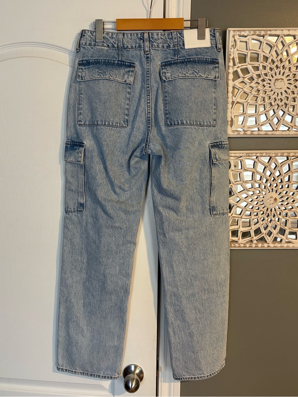 Denim Forum The '90s Edie Lo-rise Cargo Jeans - Picture 9 of 11